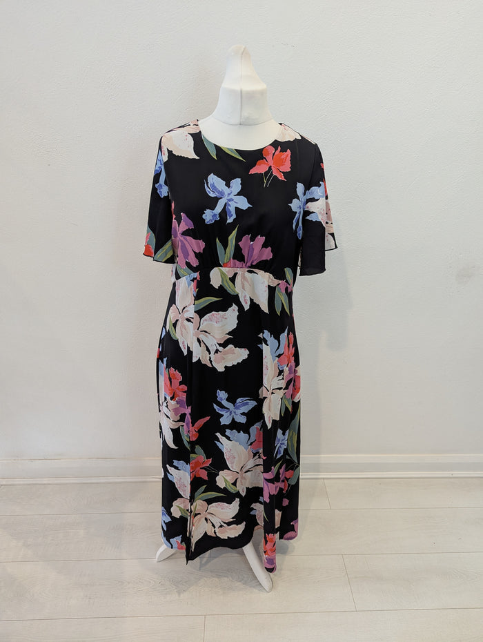 Girl In Mind floral maxi 14
