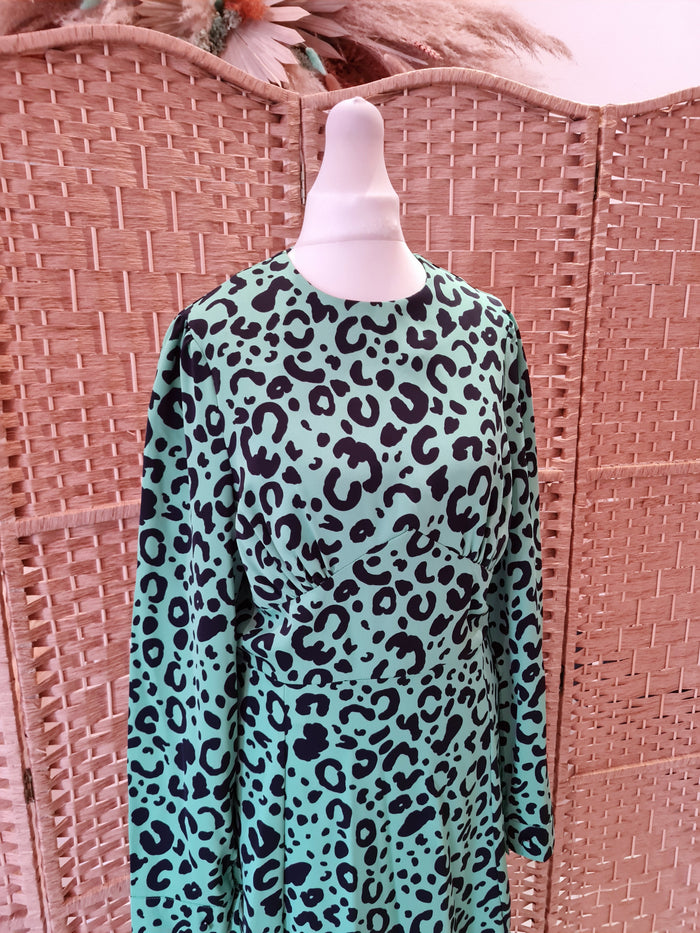 Girl In Mind green/black dress 10