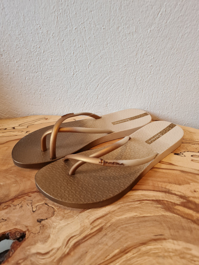 Gold Tone flip flops 4