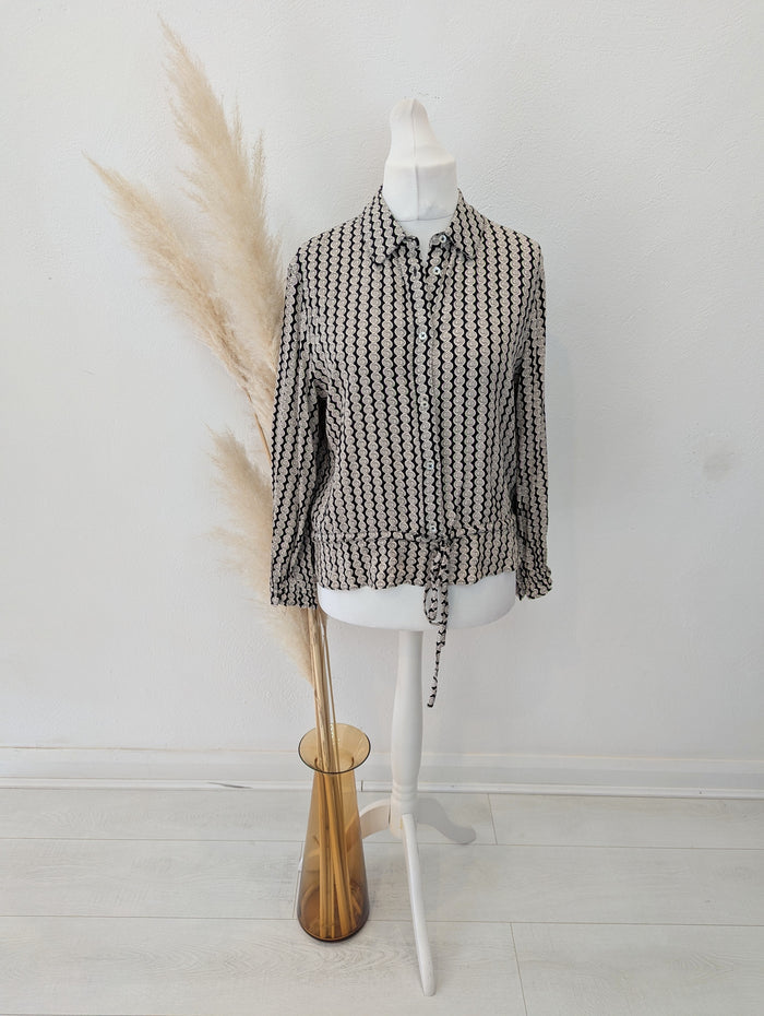 Great Plains Black/ Cream Printed Shirt 10