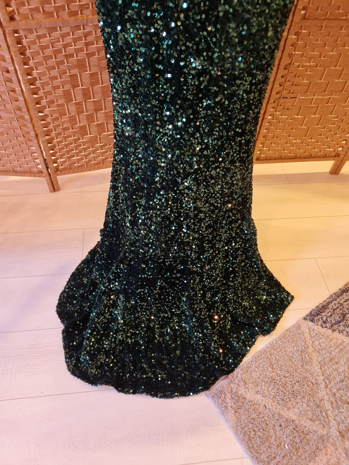 Green Sequin Formal dress size 14