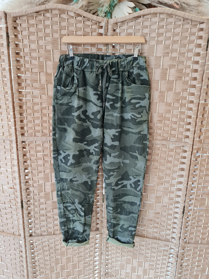 Hax Super Stretch camo print trousers in khaki 1