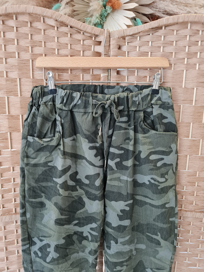 Hax Super Stretch camo print trousers in khaki 1