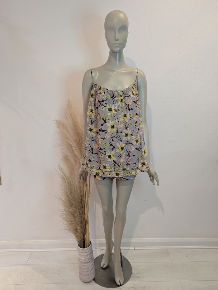 He Loves Me Not floral two piece L
