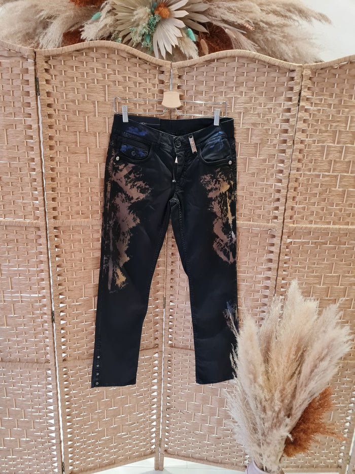 High Use Black Printed Jeans 10