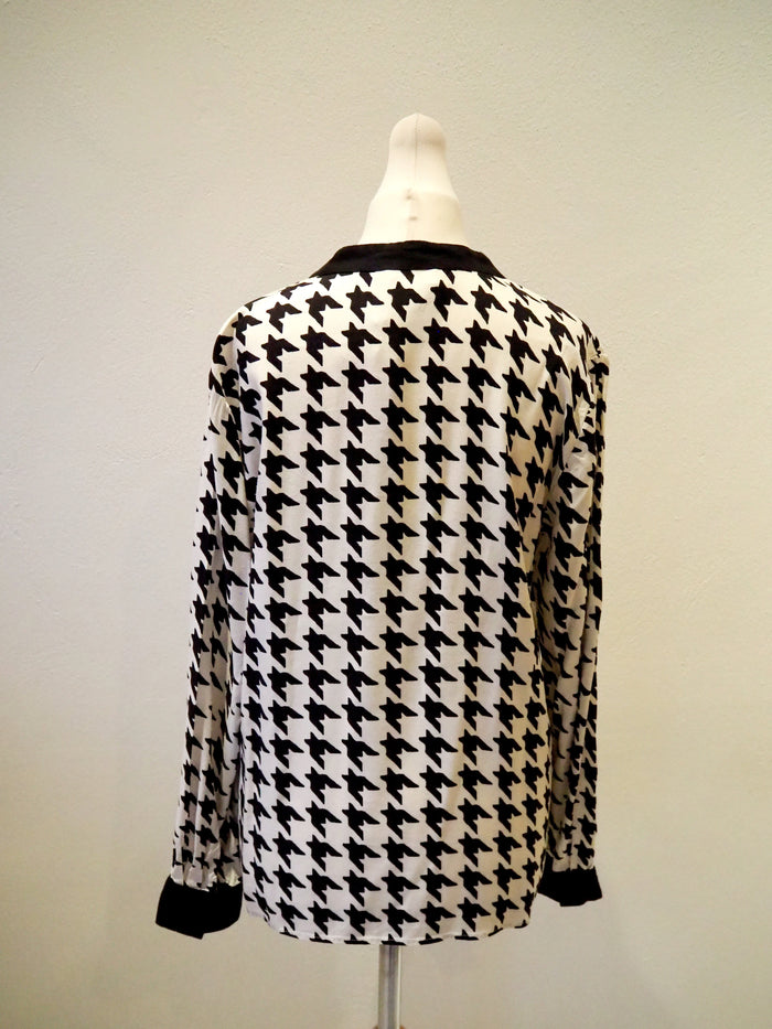 Hobbs Dogtooth blouse Size 10