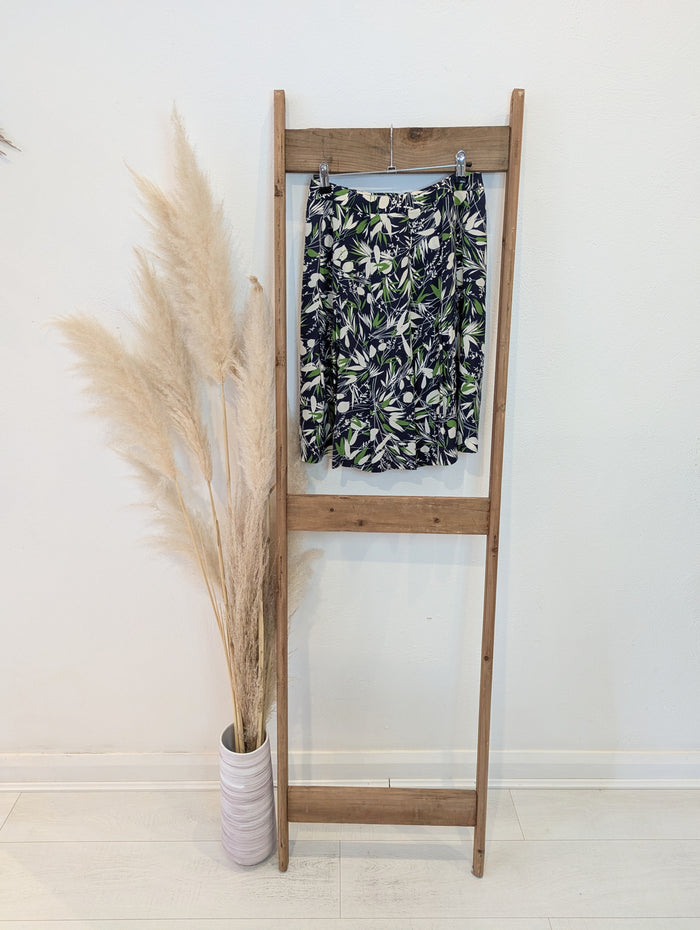 Hobbs green & navy skirt 8