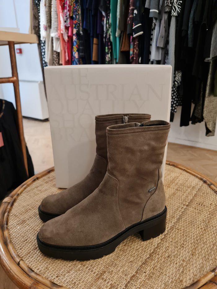 Hogl Taupe Biker Boots Size 4 .5 New RRP £199