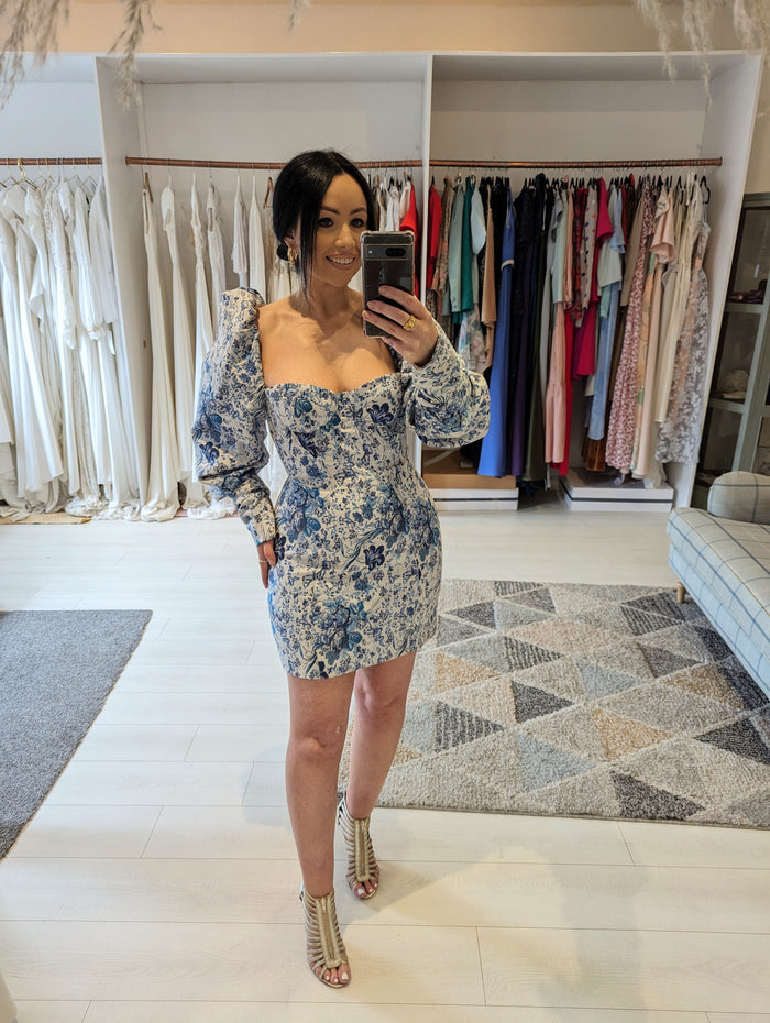 House of London blue/ white puff shoulder dress M