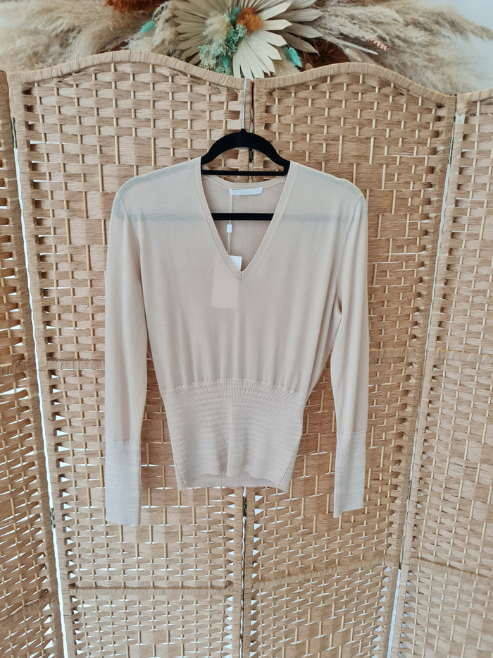 Hugo Boss Beige V Neck Small NWT RRP £149