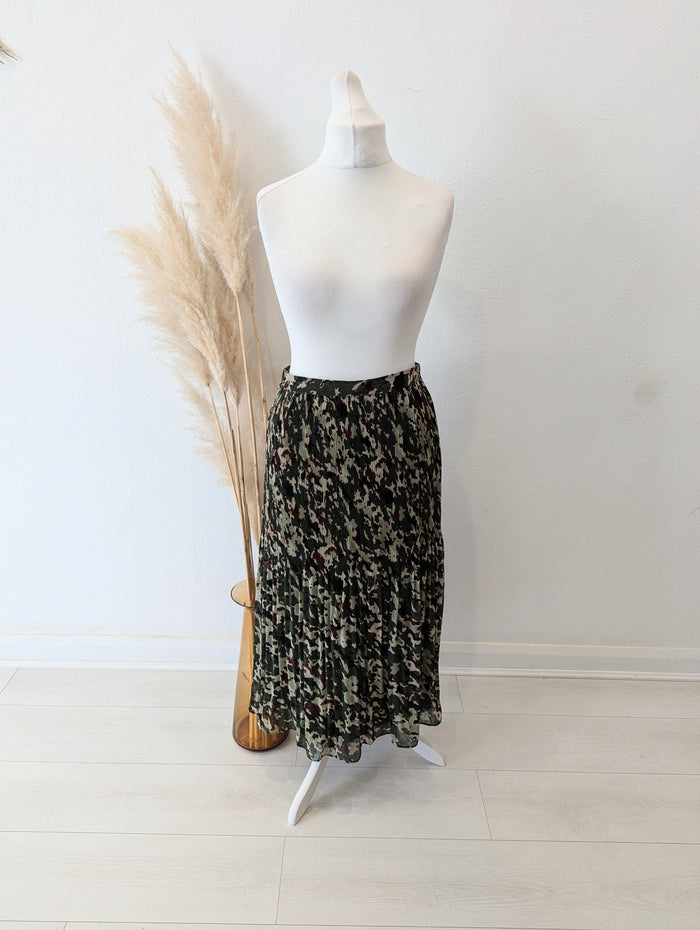 Hush Camouflage Skirt 12
