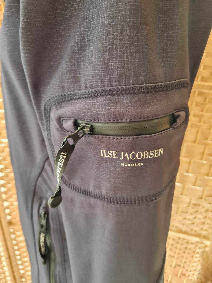 Ilse Jacobsen navy raincoat 8
