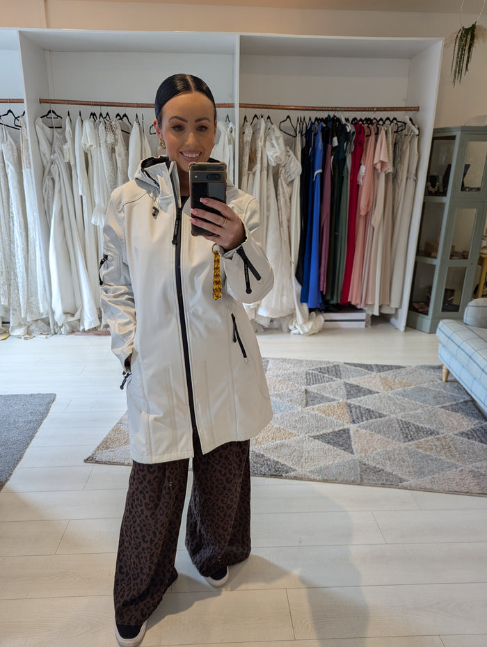 Ilse Jacobsen White Rain Jacket 14
