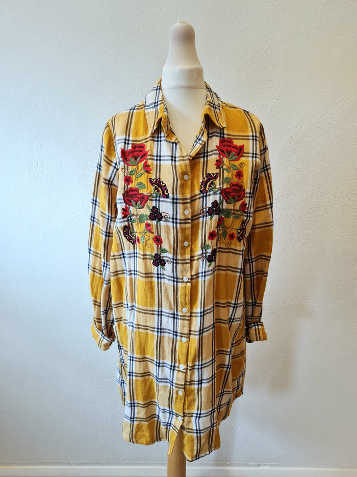 Influence Shirt Dress 10