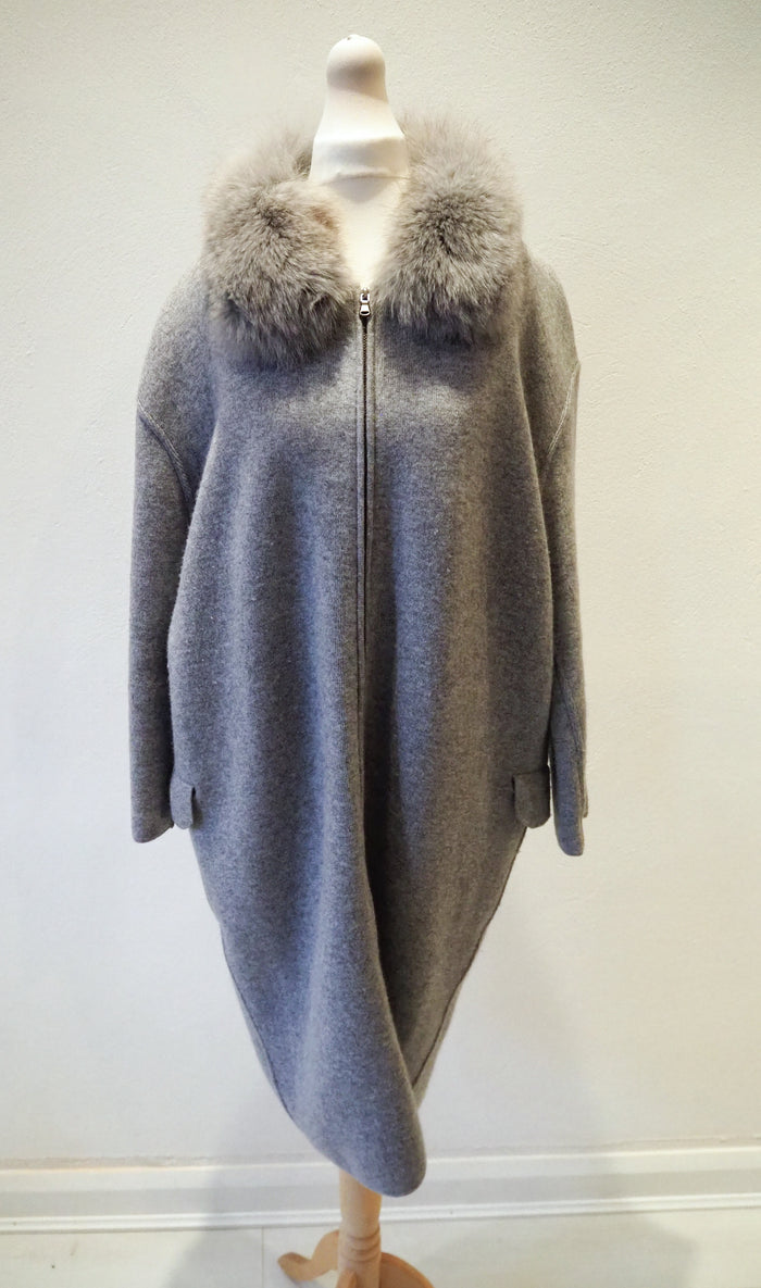 Interdee Grey Faux fur collar Long cardigan Size S
