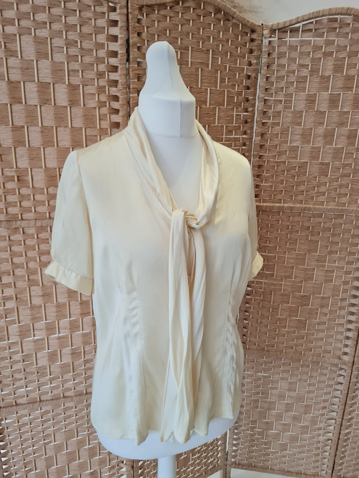 Italian Silk - Cream silk top with neck tie