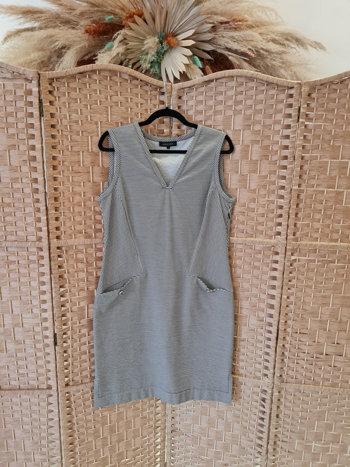 Jaeger striped sleeveless dress 12