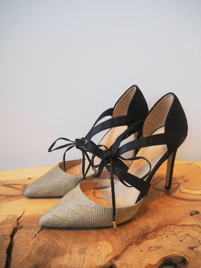 Jasper Conran Black/Gold Shoes