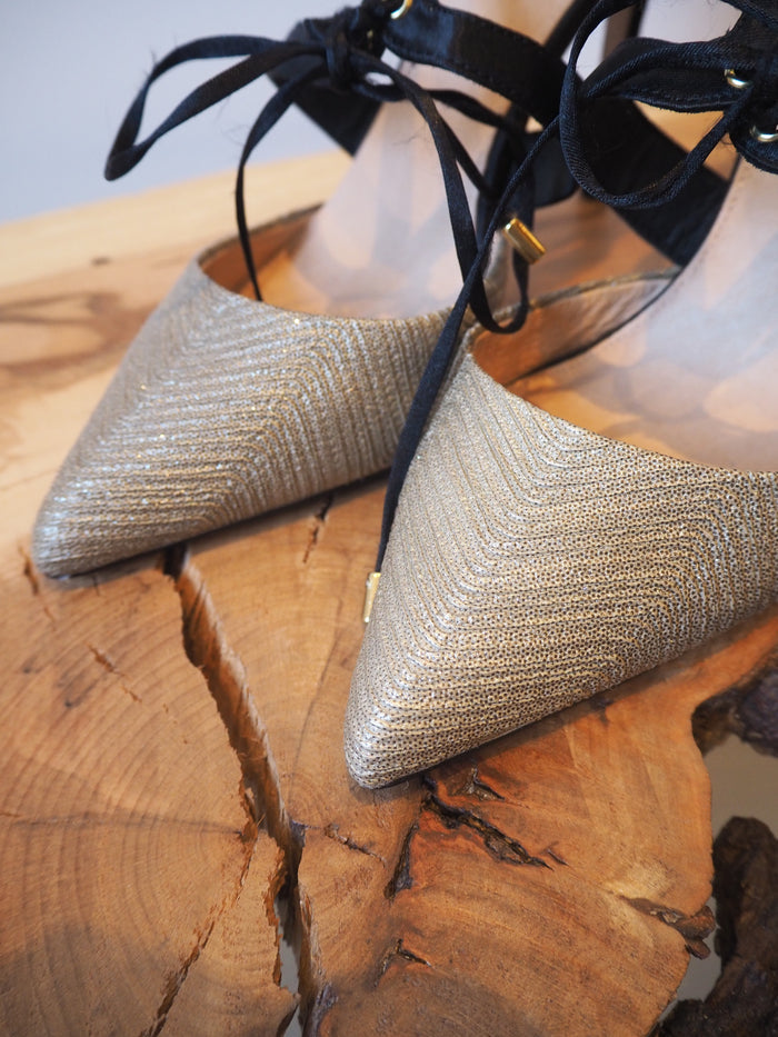Jasper Conran Black/Gold Shoes