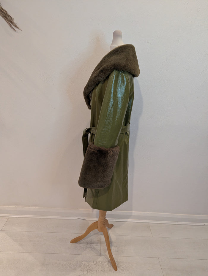 Jayley green croc coat with fur S