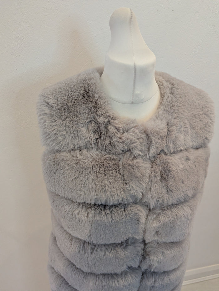 Jayley Grey Faux Fur Gilet S NWT RRP £195