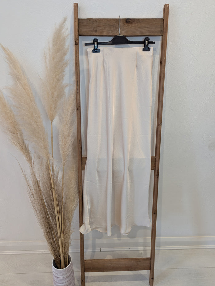 JCL Cream Skirt S RRP £59.99