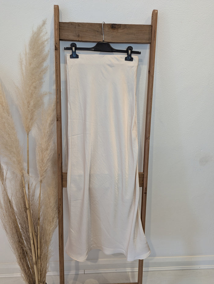 JCL Cream Skirt S RRP £59.99