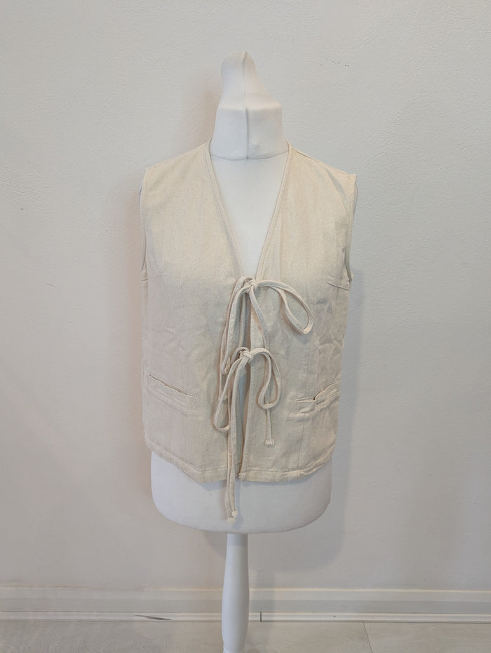 JCL Cream Waistcoat 8-10 RRP £49.99