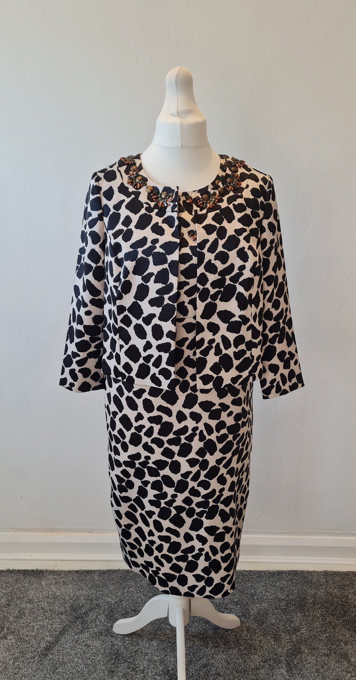 Jeff & Co Animal Print Two Piece Dress Suit Size 16
