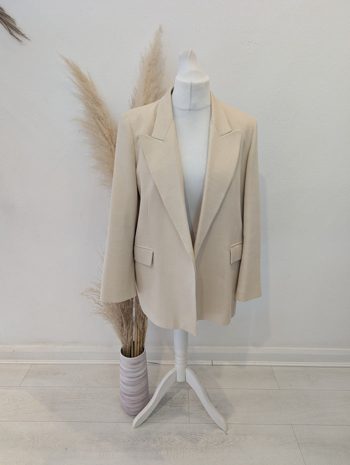 Jigsaw cream blazer 14