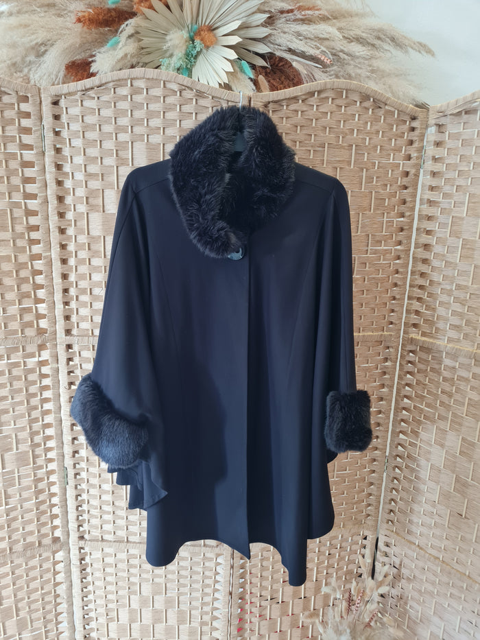 Joseph Ribkoff Fur collar Cape 14