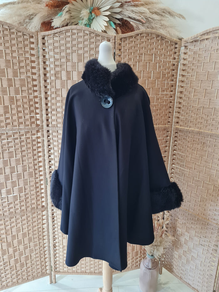 Joseph Ribkoff Fur collar Cape 14