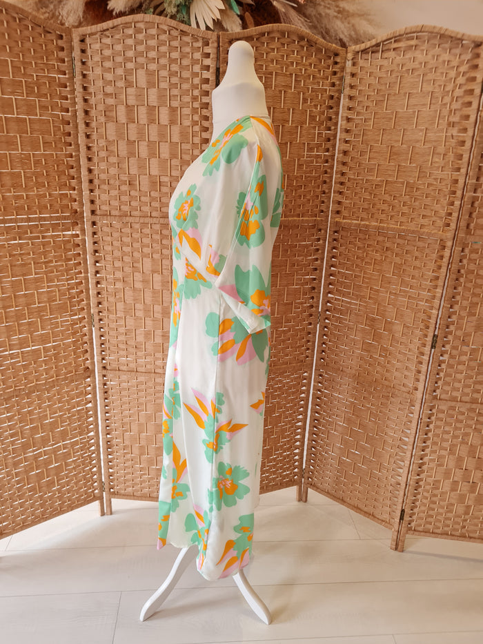 JS Millenium Green Floral Midi NWT Size Large