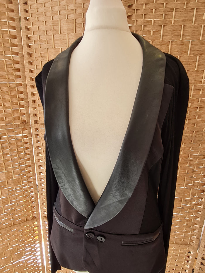 Just Addict black tux top L