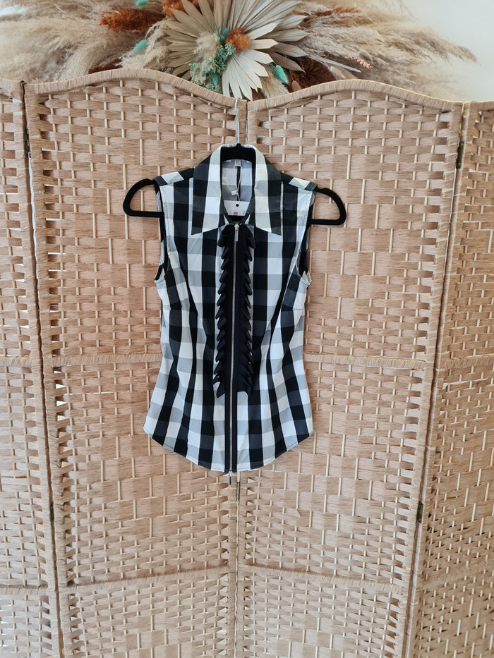 Karen Millen black/white zip top 10