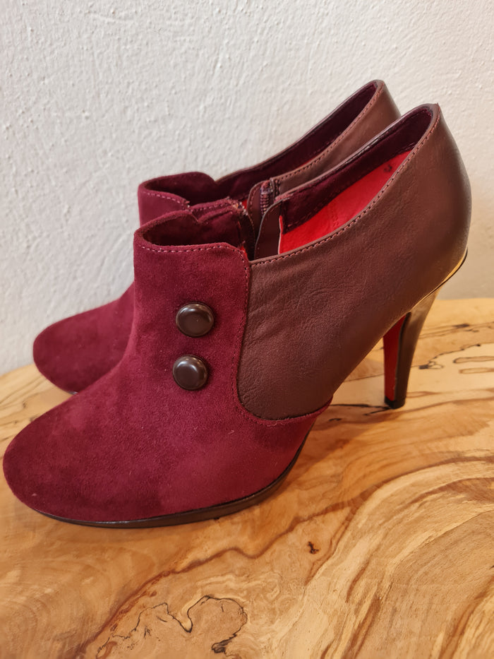 Kate Appleby Maroon Shoe Boots Size 7