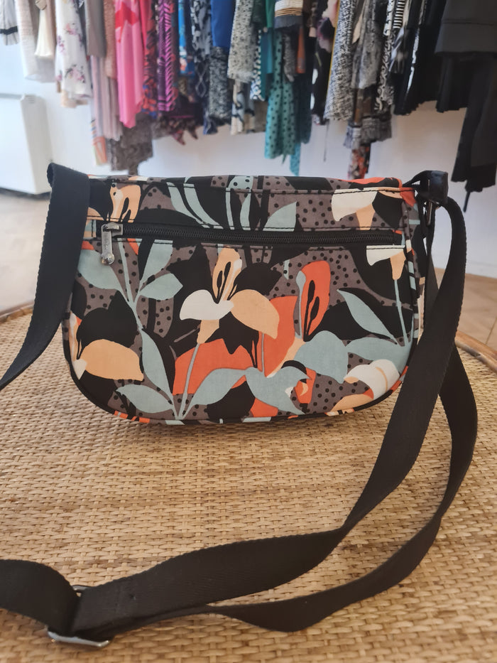 Kipling floral multi satchel
