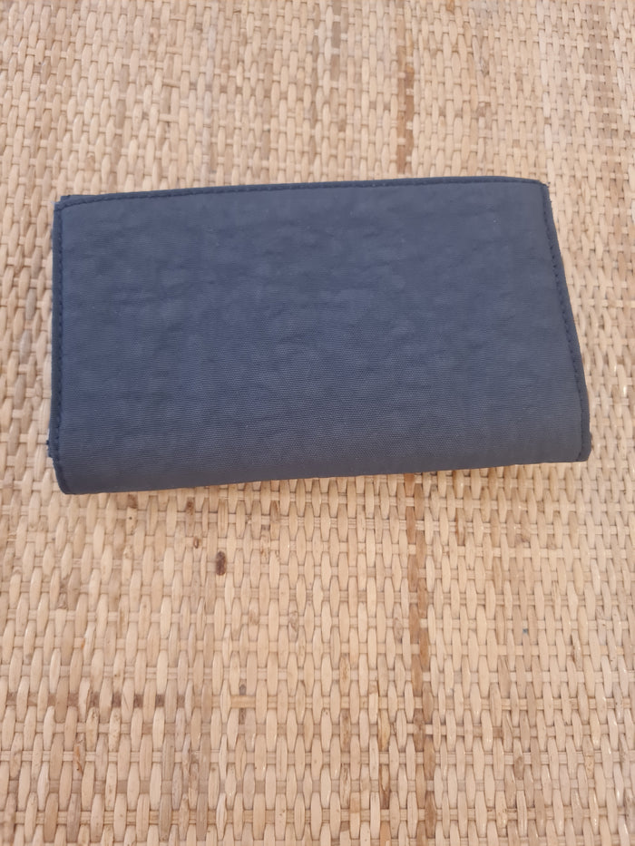 Kipling Gaelle blue scale NWT & purse