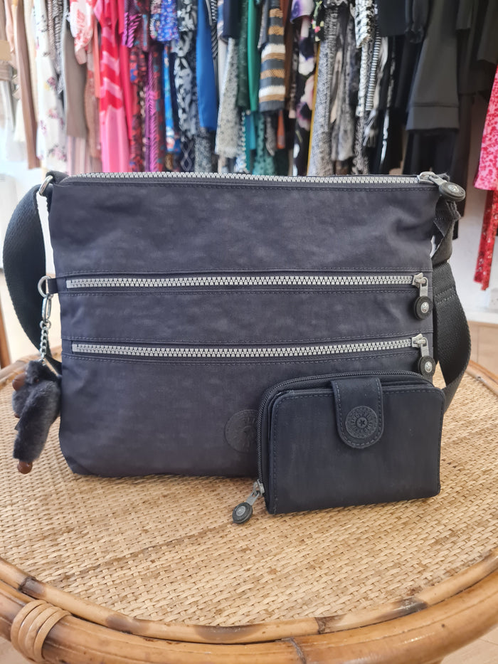 Kipling grey Alvar & purse