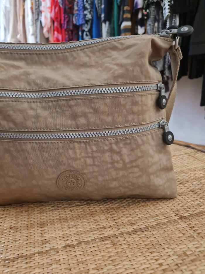 Kipling taupe Alvar