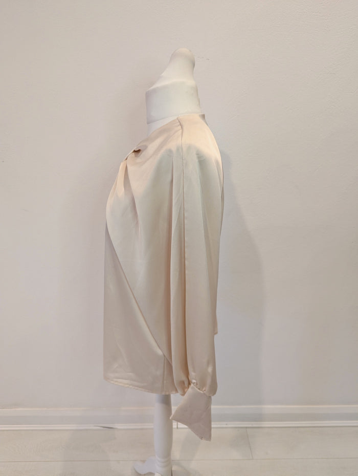 Kyla Cream Satin Top M/L
