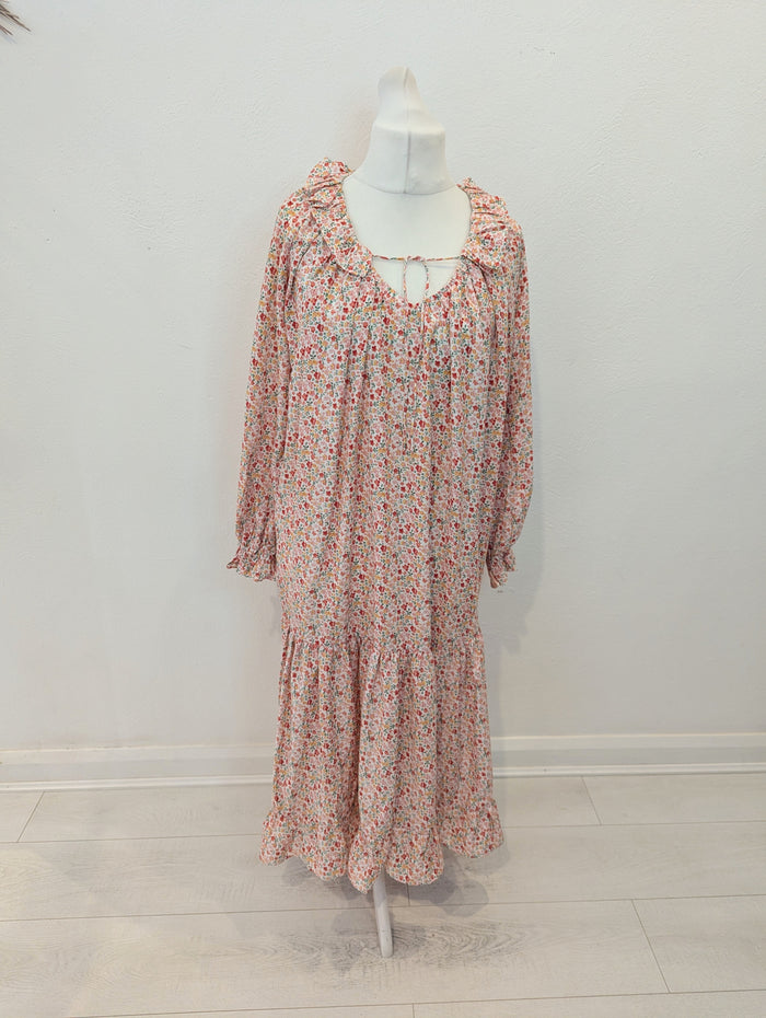 LabelRail x Collyer Twins Floral Midi 10