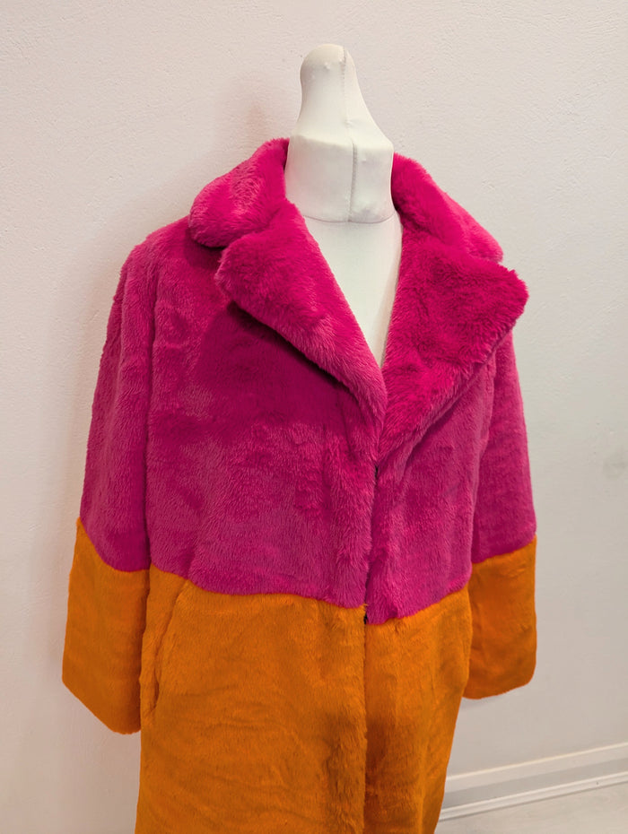 Laseti Pink/Orange fur coat 12/14 NWT