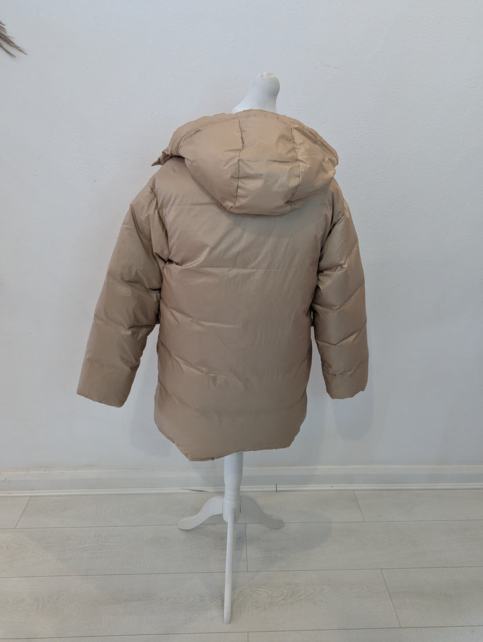 Levis Puffa Coat M