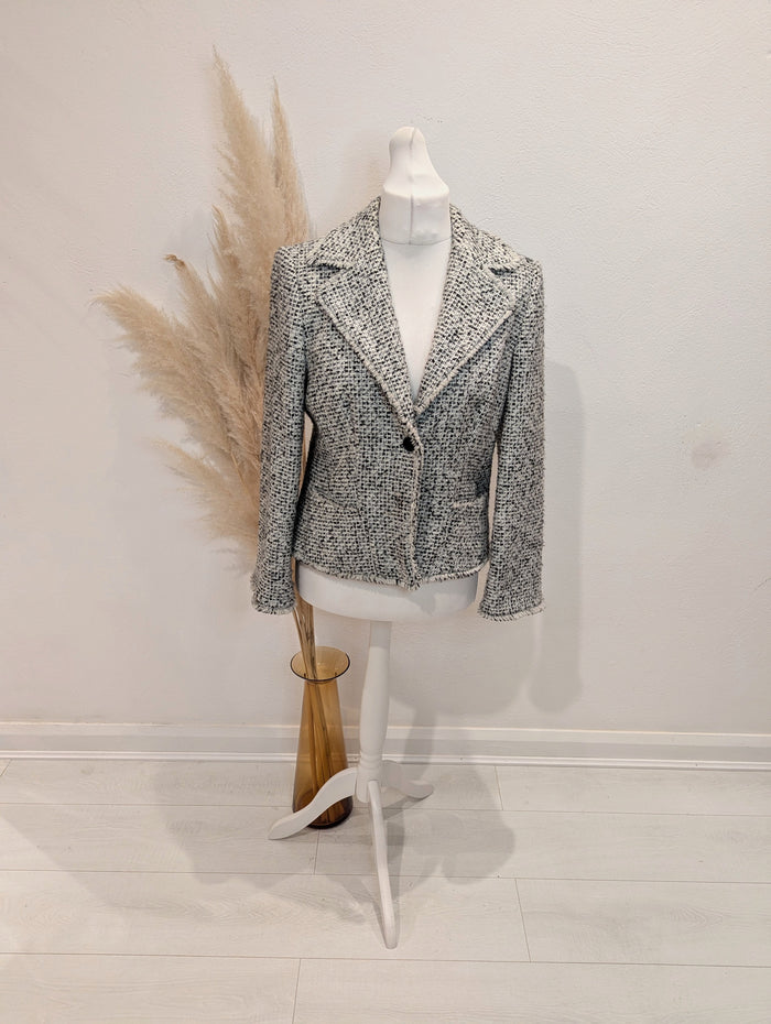 Libra Black/ White Boucle Jacket Medium