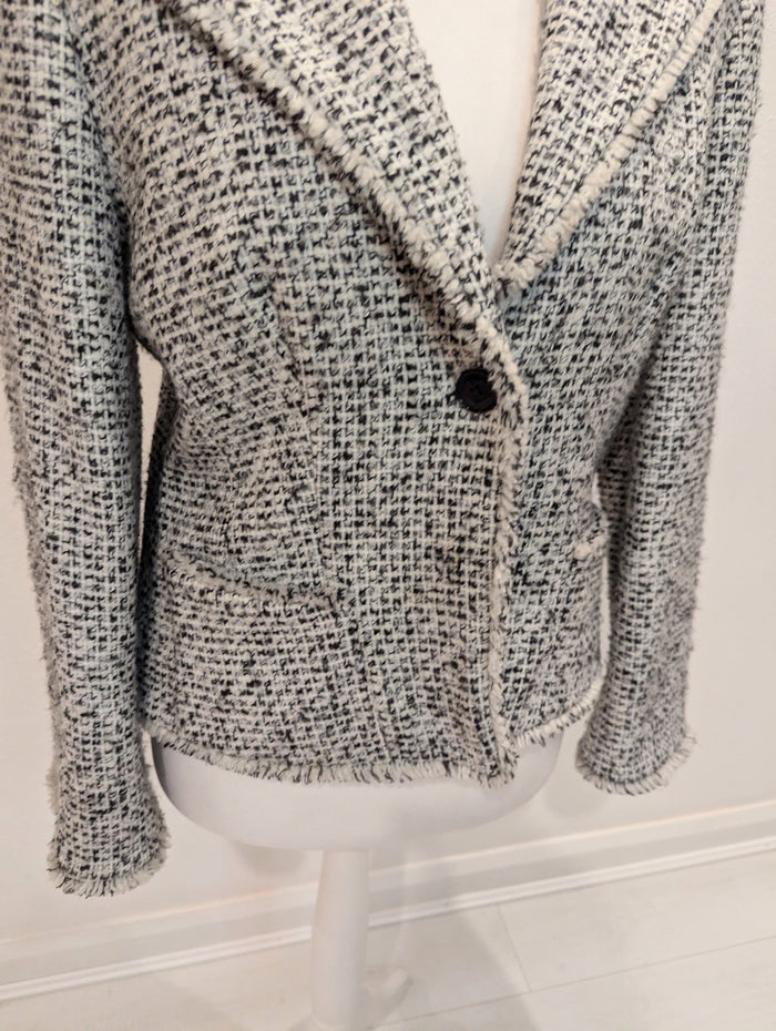 Libra Black/ White Boucle Jacket Medium