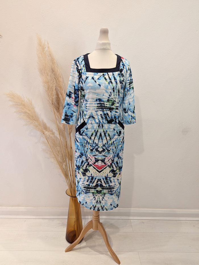 Libre Blue Multi Dress Size 10