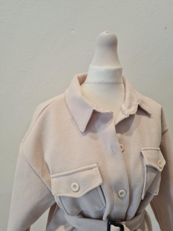 Lily Lu Cream Shacket M