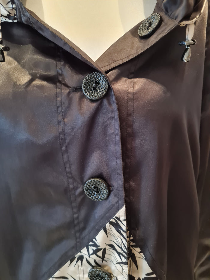 Lindy Reversible Coat & Bag Size M/L