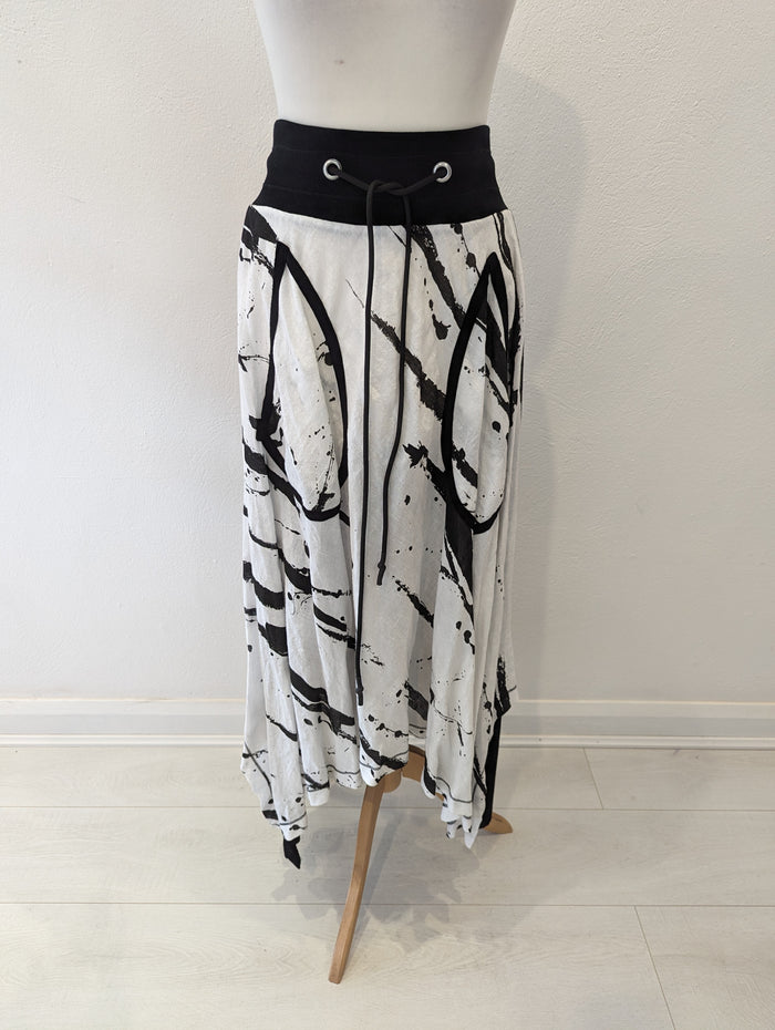 Link Black/White Skirt S